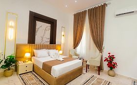 Victory Downtown Boutique Hotel